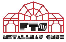 Logo mit rotem Bauwerksdesign und Schriftzug "FTS Metallbau GmbH" in Schwarz.