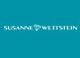 Teal Hintergrund mit weißem Text: "Susanne Wettstein", ein Diamant-Symbol in der Mitte.