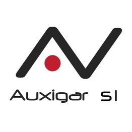 Logotipo de Auxigar SL, con letras negras y un punto rojo entre dos líneas en forma de V.