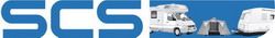 Logo mit blauen Buchstaben "SCS", Wohnmobil, Zelt und Wohnwagen auf blauem Hintergrund.