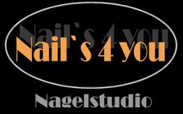 Logo mit Text: "Nail's 4 you" in Orange und "Nagelstudio" in Grau auf schwarzem Hintergrund.