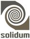 Logo mit spiralförmigem Design und dem Text "solidum" in braunen Farbtönen.