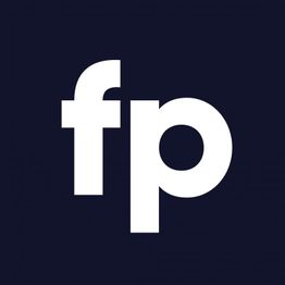 Weißes "fp"-Logo auf dunkelblauem Hintergrund.