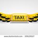 Simbolo taxi giallo con ali nere e gialle su sfondo grigio chiaro.