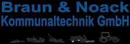 Braun & Noack Kommunaltechnik GmbH Logo mit Silhouetten von landwirtschaftlichen Maschinen.