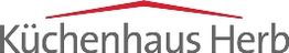 Logo: Schriftzug "Küchenhaus Herb" mit rotem Dach darüber.