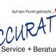 Schriftzug "ACCURATIO" mit rotem Punkt und Text: "Auf den Punkt gebracht... Service + Beratung".