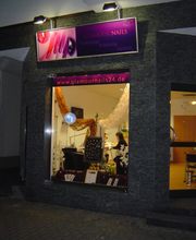 Nagelstudio und Nailshop