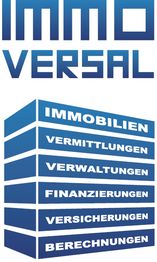 Blaues 3D-Diagramm mit Text: IMMO VERSAL und fünf Etagen mit Immobilienbegriffen.