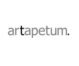 Schriftzug "artapetum" in Grautönen auf weißem Hintergrund, das "t" ist hervorgehoben.