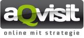 Logo mit Text "aQvisit" und Slogan "online mit strategie" auf schwarzem Hintergrund.