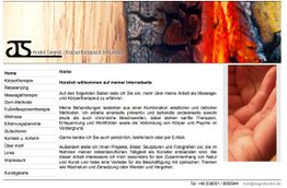 Website von André Siegrist mit Informationen zu Körpertherapie und Kunst, Menü links, Bild rechts.