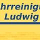 Gelbes Plakat mit blauem Schriftzug: "Rohrreinigung Ludwig" und Rohrgrafik.