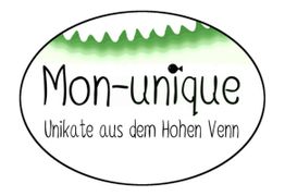 Ovale Grafik mit Text: "Mon-unique, Unikate aus dem Hohen Venn", in Grün und Schwarz.