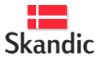 Logo mit rotem Kreuz und Schriftzug "Skandic".