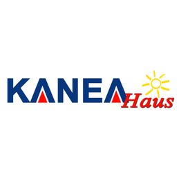 Logo mit Text "KANEA Haus" in Blau und Rot, daneben eine aufgehende Sonne.
