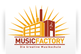 Logo der Music Factory: Fabrik mit Notenschlüssel, Strahlen im Hintergrund, Text "Die kreative Musikschule".