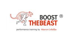Logo mit laufender Person in Tierfigur, Text "BOOST THE BEAST" und "performance training by Marco Colella".