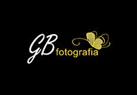 Logo "GB fotografia" com borboleta amarela sobre fundo preto.