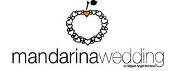 Logotipo de "mandarina wedding" con mandarina hecha de corazones y una hoja arriba.