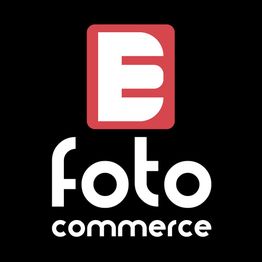 Logo con lettera "E" rossa sopra la scritta "foto commerce" bianca su sfondo nero.