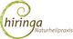 Logo mit grünem Wirbel und Text "hiringa Naturheilpraxis" in brauner Schrift.