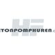 Logo met tekst "BETONPOMPHUREN.com" en letters "HF" erachter in grijstinten.