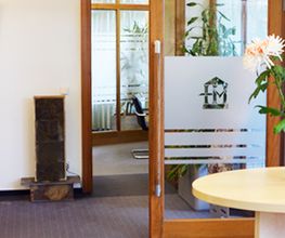 Hegner & Möller GmbH Kanzlei für Finanzen und Immobilien seit 1991 - Büro Eingangsbereich