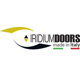 Logo di Iridium Doors, Made in Italy, con colori della bandiera italiana.