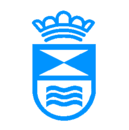 Escudo azul con corona, figuras geométricas y líneas onduladas.