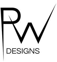 Logo mit den Buchstaben "RW" darüber und dem Wort "DESIGNS" darunter in schwarzer Schrift.