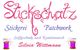 Stickerei- und Patchwork-Logo in Rosa und Lila mit Garnrollen. Text: Silvia Wittmann.