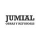 Logotipo de "Jumial Obras y Reformas" en texto negro sobre fondo blanco.