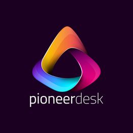 Abstraktes Logo mit Farbverlauf und dem Text "pioneer desk" auf dunkelviolettem Hintergrund.