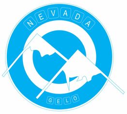 Logo redondo azul com dois picos de montanhas brancos e texto "Nevada Gelo" em letras brancas.