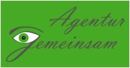 Grünes Logo mit einem Auge und dem Schriftzug "Agentur Gemeinsam" in eleganter Schrift.