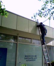 Fassade mit Leiter