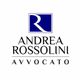 Logo con scritta “Andrea Rossolini Avvocato” in nero e simbolo bianco su sfondo blu.