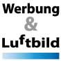 Textgrafik: "Werbung & Luftbild" auf weißem Hintergrund mit blauem Verlauf unten.
