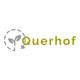 Logo mit dem Wort "Querhof" und einem stilisierten Pflanzensymbol links daneben.