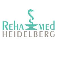 Logo von Rehamed Heidelberg mit Äskulapstab über einer Schale.