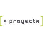 Logo con texto gris "v proyecta" entre corchetes verdes sobre fondo blanco.