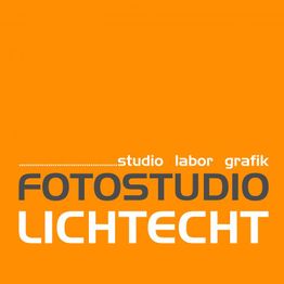 Orange Logo mit Text: "Fotostudio Lichtecht, Studio, Labor, Grafik".