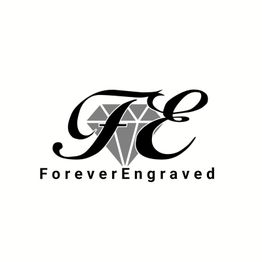 Logo mit den Buchstaben "FE" vor einem Diamanten und dem Text "ForeverEngraved" darunter.