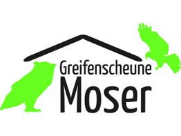 Logo mit grüner Eule und Greifvogel, Text: "Greifenscheune Moser".