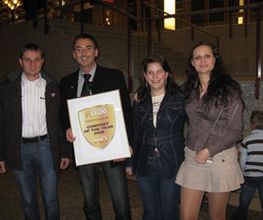 FE.N Gründer Marion Aundrup und Mike Künnecke am Tag der Auszeichnung mit Dagmar und Eberhard Weible