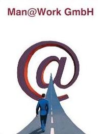 Person auf Straße geht in ein großes @-Symbol. Text: "Man@Work GmbH" oben.