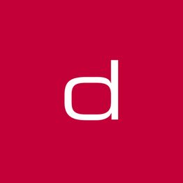Rotes Quadrat mit weißem Kleinbuchstaben "d" in der Mitte.