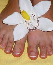 Fußfrench-Modellage der Schulungsteilnehmer