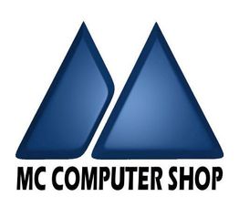 Zweieckiges blaues Logo mit Schriftzug "MC Computer Shop" darunter.